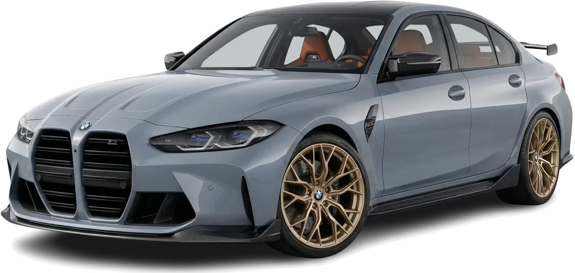 Šedé BMW M3 Competition se zlatými koly a karbonovými prvky – pohled zepředu z boku, studiová fotografie
